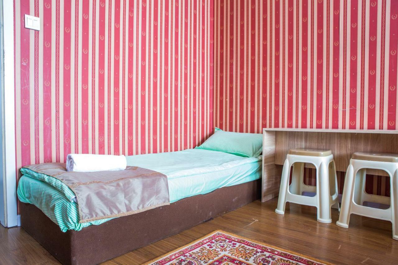 City Guesthouse & Tours Уланбатар Екстериор снимка