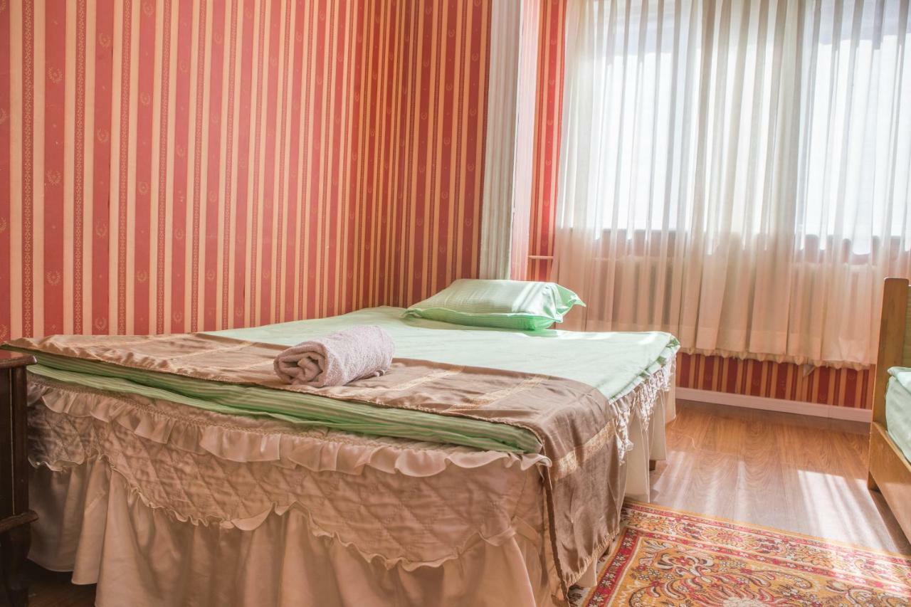 City Guesthouse & Tours Уланбатар Екстериор снимка